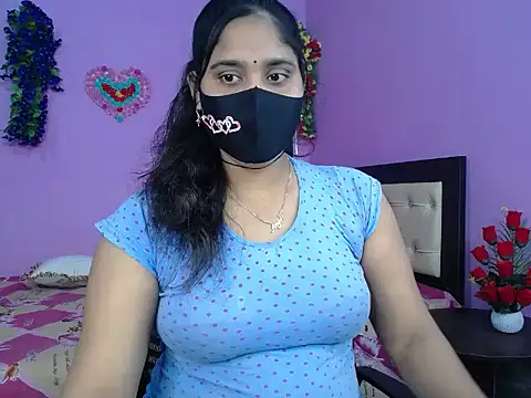 Snapshot of Hot_Maleka chatting on 03.07.26 Hot Maleka online show from 03.07.26