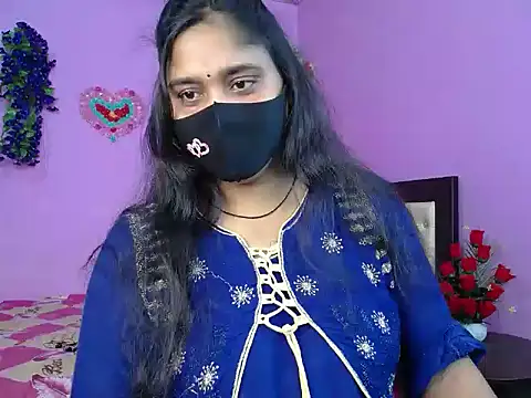 Snapshot of Hot_Maleka chatting on 03.19.26 Hot Maleka online show from 03.19.26