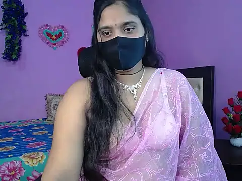 Snapshot of Hot_Maleka chatting on 03.27.26 Hot Maleka online show from 03.27.26
