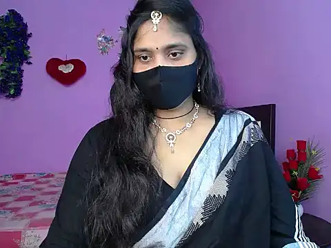 Snapshot of Hot_Maleka chatting on 05.07.26 Hot Maleka online show from 05.07.26