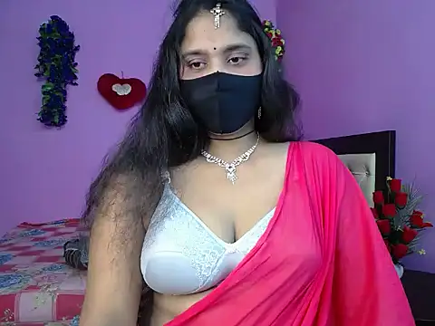 Snapshot of Hot_Maleka chatting on 05.23.26 Hot Maleka online show from 05.23.26