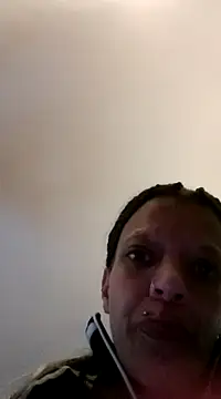 Snapshot of prettyblueeyes420 chatting on 03.16.25 prettyblueeyes420 online show from 03.16.25