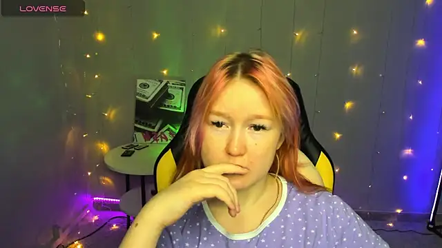 Sara Robinson online show from 02.05.25