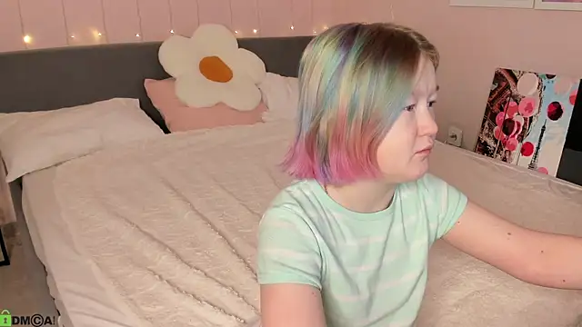 Snapshot of Sara_Robinson chatting on 02.06.26 Sara Robinson online show from 02.06.26