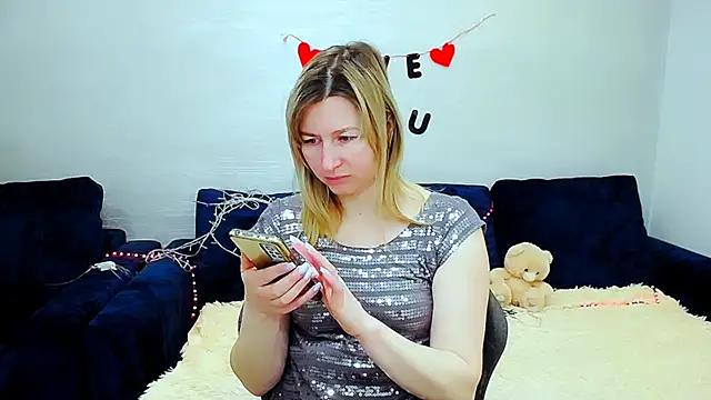 Snapshot of Incredible_Ariela chatting on 03.02.26 Incredible Ariela online show from 03.02.26