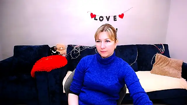 Snapshot of Incredible_Ariela chatting on 04.26.26 Incredible Ariela online show from 04.26.26