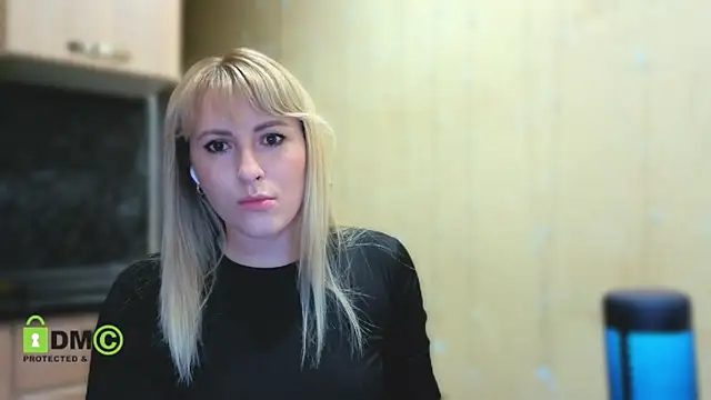 Snapshot of Smoorodinkaa chatting on 05.12.26 Smoorodinkaa online show from 05.12.26