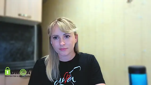Snapshot of Smoorodinkaa chatting on 05.16.26 Smoorodinkaa online show from 05.16.26