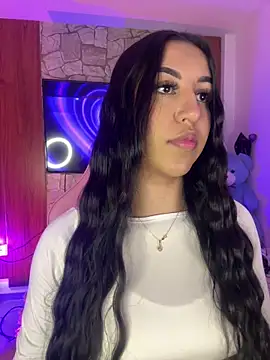 Tamara Roberts1 online show from 11.28.25