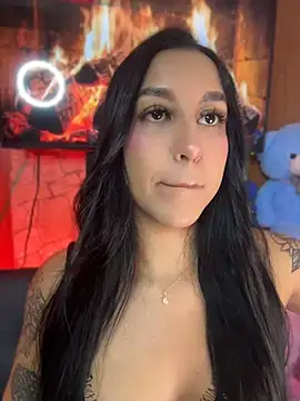 Snapshot of Tamara_Roberts1 chatting on 07.26.26 Tamara Roberts1 online show from 07.26.26