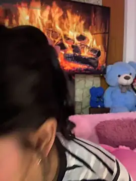 Snapshot of Tamara_Roberts1 chatting on 07.31.26 Tamara Roberts1 online show from 07.31.26