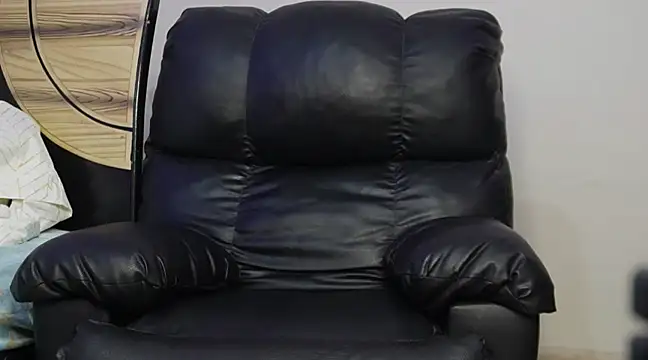 Snapshot of May_Dylan1 chatting on 12.05.24 May Dylan1 online show from 12.05.24