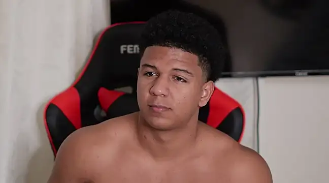 Snapshot of May_Dylan1 chatting on 12.14.24 May Dylan1 online show from 12.14.24