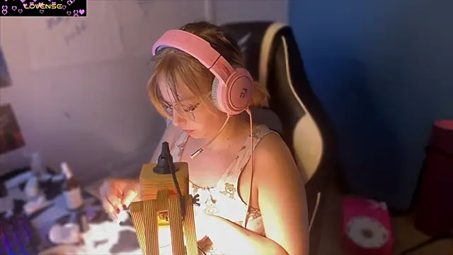 JacyWinslat online show from 03.03.25