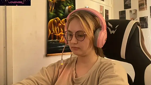 JacyWinslat online show from 09.26.25