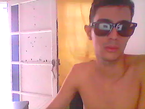 Snapshot of DOMINANTE_KLOE_ chatting on 01.02.25 DOMINANTE KLOE  online show from 01.02.25