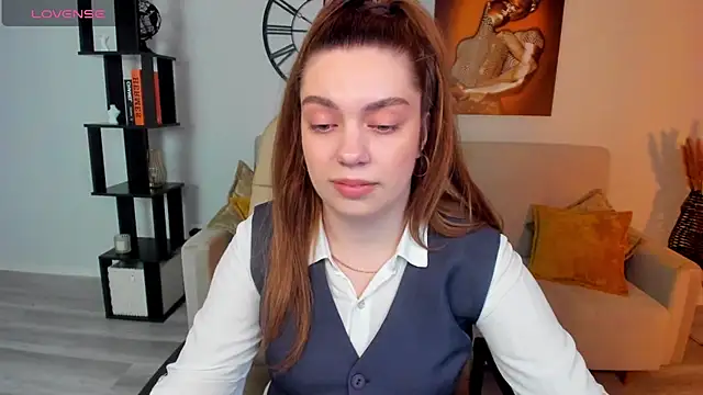 DaniellaLovely online show from 03.07.25