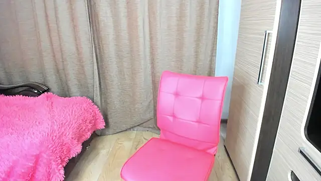 Megan Black Moon online show from 09.28.25