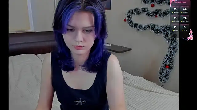 JulieTaylors online show from 07.10.26