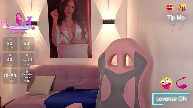 vittorialombardi   online show from 09.13.25