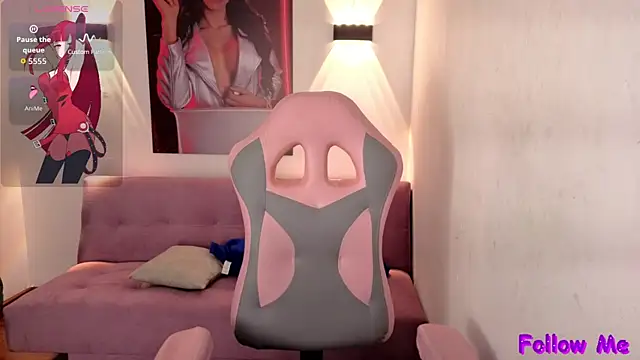 vittorialombardi   online show from 09.20.25