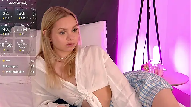 LinaWynn online show from 12.29.24