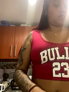 Cafeziitha02 online show from 09.30.25