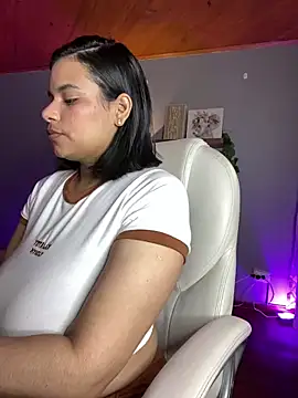 Snapshot of Isabella_boobd chatting on 01.25.25 Isabella boobd online show from 01.25.25