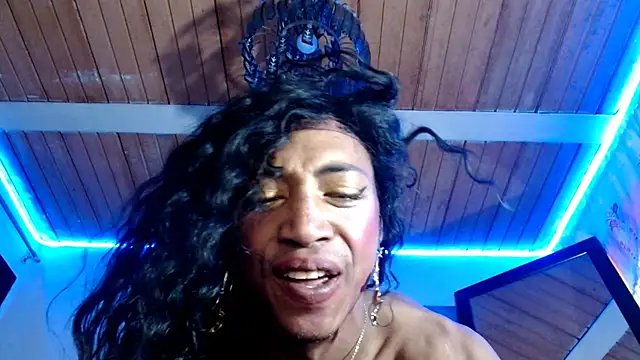 Maidi  online show from 03.15.25