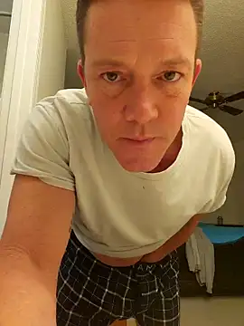 Bigtater1999 online show from 10.27.25