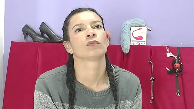 Snapshot of adelahotsexcm101 chatting on 03.08.25 adelahotsexcm101 online show from 03.08.25