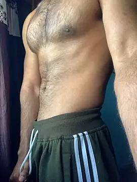 Vampire xoxo online show from 12.12.24