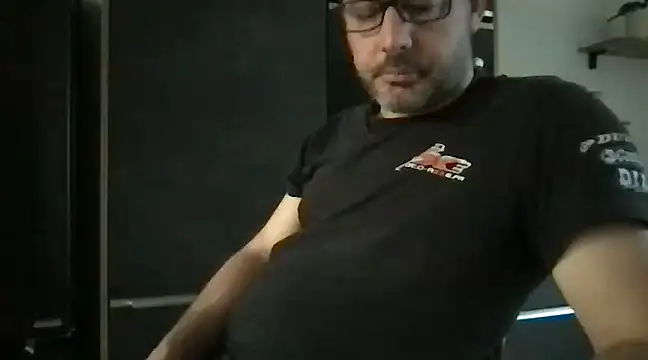 unconnudu21000 online show from 02.10.25