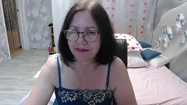 Snapshot of OlgaHottie chatting on 05.16.26 OlgaHottie online show from 05.16.26