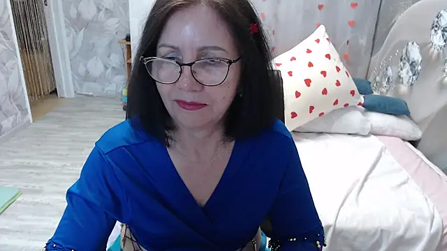 Snapshot of OlgaHottie chatting on 06.01.26 OlgaHottie online show from 06.01.26