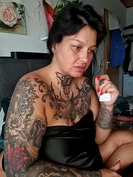 Anna Adrian tatto online show from 12.17.24