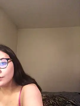 Prudie Gabriella online show from 03.18.25