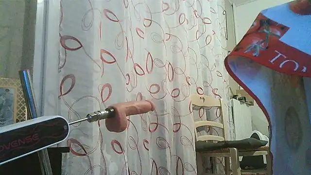 cyril020202 online show from 12.18.25