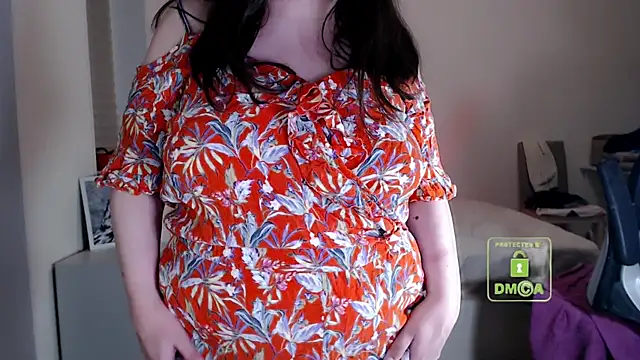 cute and hot online show from 03.18.26