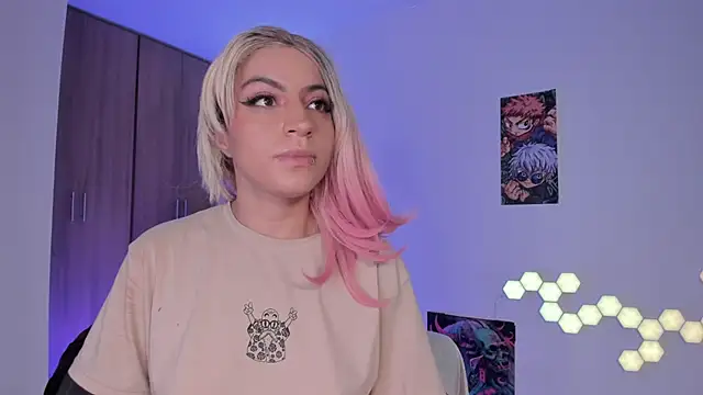 Snapshot of cyberzoe chatting on 02.09.26 cyberzoe online show from 02.09.26