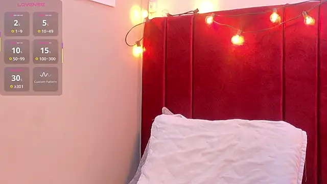 hotlatinateacher online show from 11.14.25