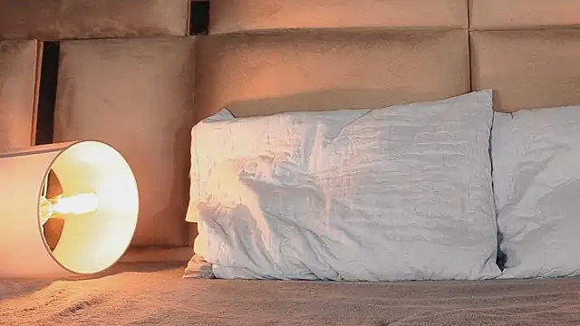 angelinepossy online show from 09.29.25