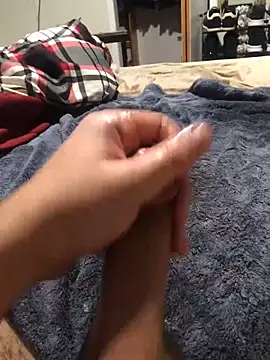 Snapshot of darksmoke011 chatting on 03.10.26 darksmoke011 online show from 03.10.26