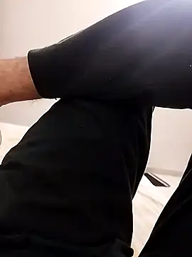 Snapshot of devilisinside9 chatting on 12.25.24 devilisinside9 online show from 12.25.24