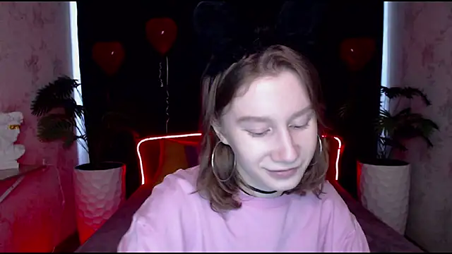 EnigmaSee online show from 02.24.25