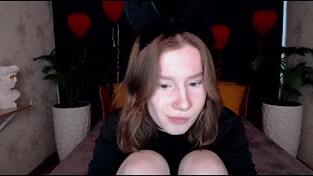 EnigmaSee online show from 03.10.25