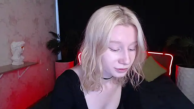 EnigmaSee online show from 10.02.25