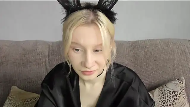 EnigmaSee online show from 10.30.25