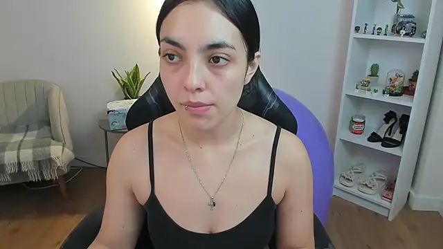  BellaEvans  online show from 01.12.26