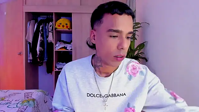 aldrinwhite online show from 11.17.25